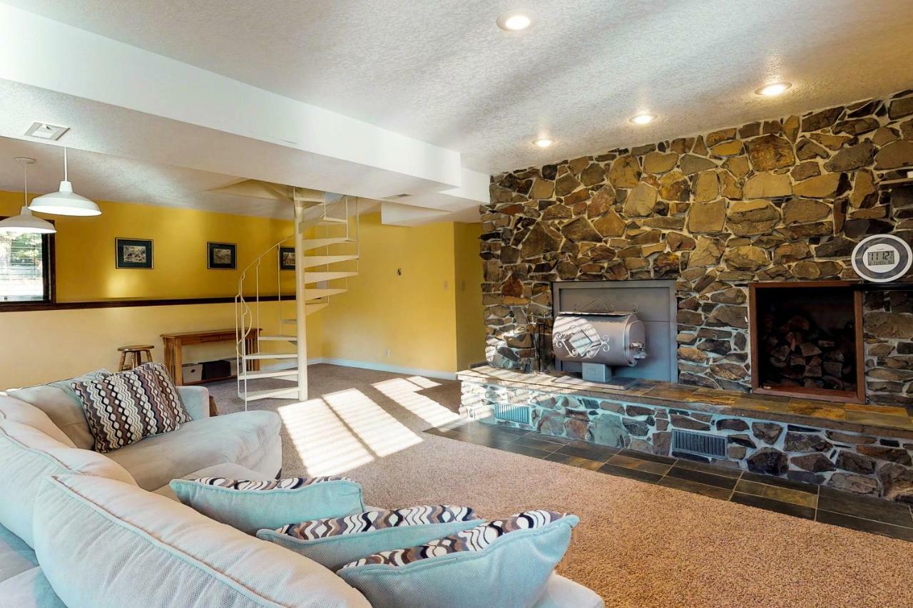 Meadows And Mountain Retreat Villa Little Oklahoma Buitenkant foto